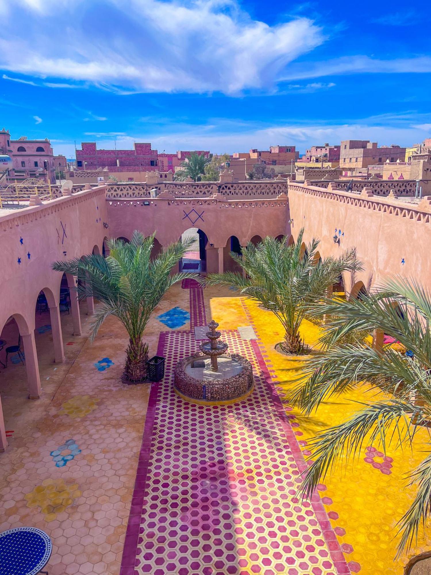 Riad Les Roches Мерзуга Экстерьер фото