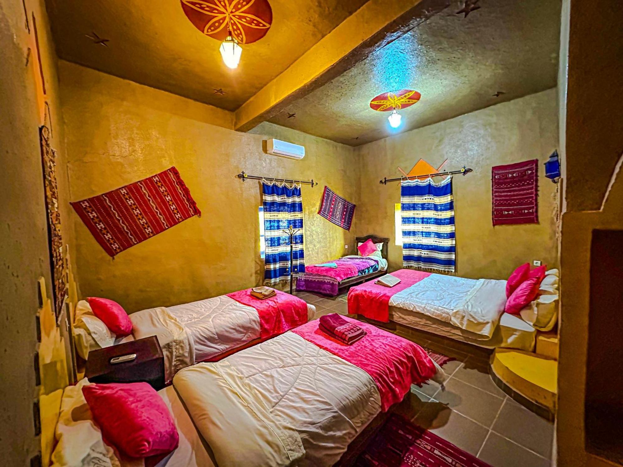 Riad Les Roches Мерзуга Экстерьер фото