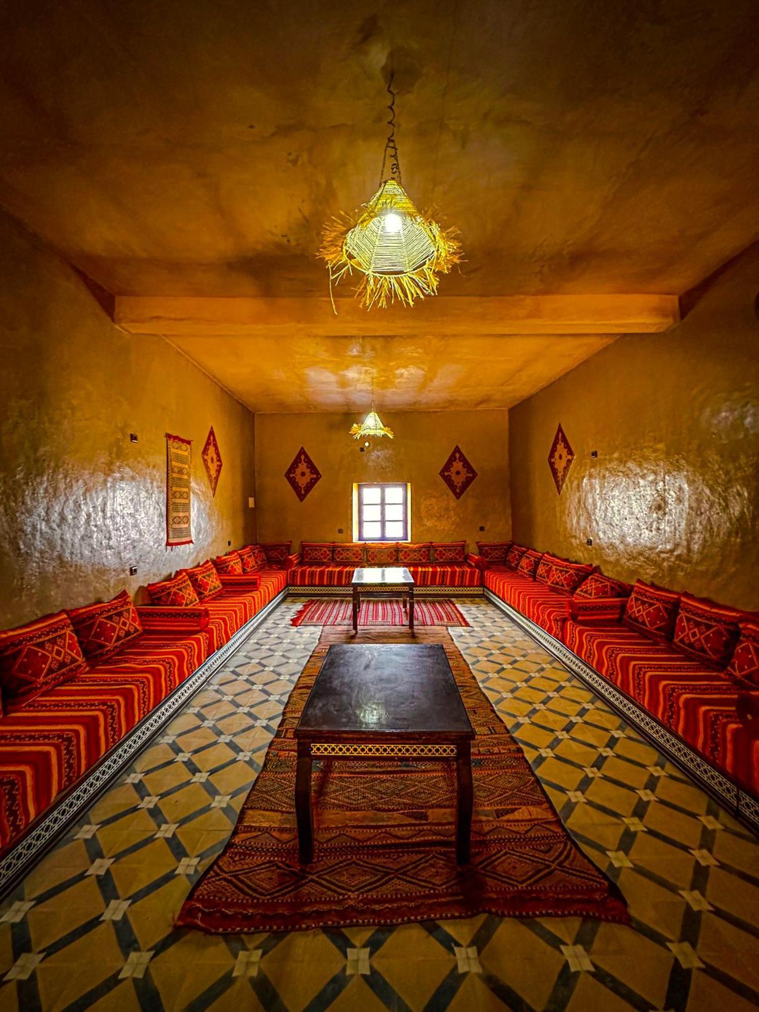 Riad Les Roches Мерзуга Экстерьер фото